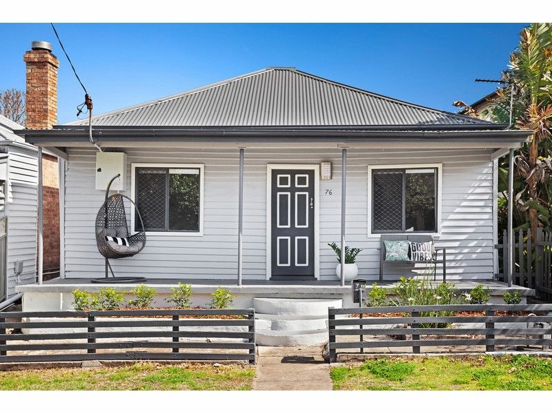 3 bedrooms House in 76 Bourke Street MAITLAND NSW, 2320