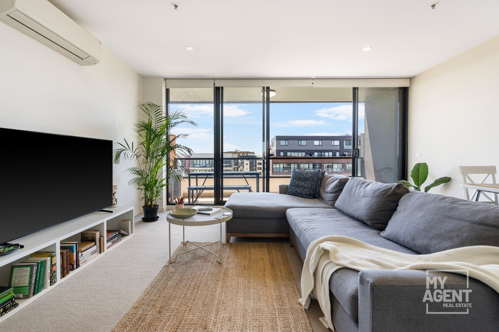 1 bedrooms Apartment / Unit / Flat in 507/7 Thomas Holmes Street MARIBYRNONG VIC, 3032