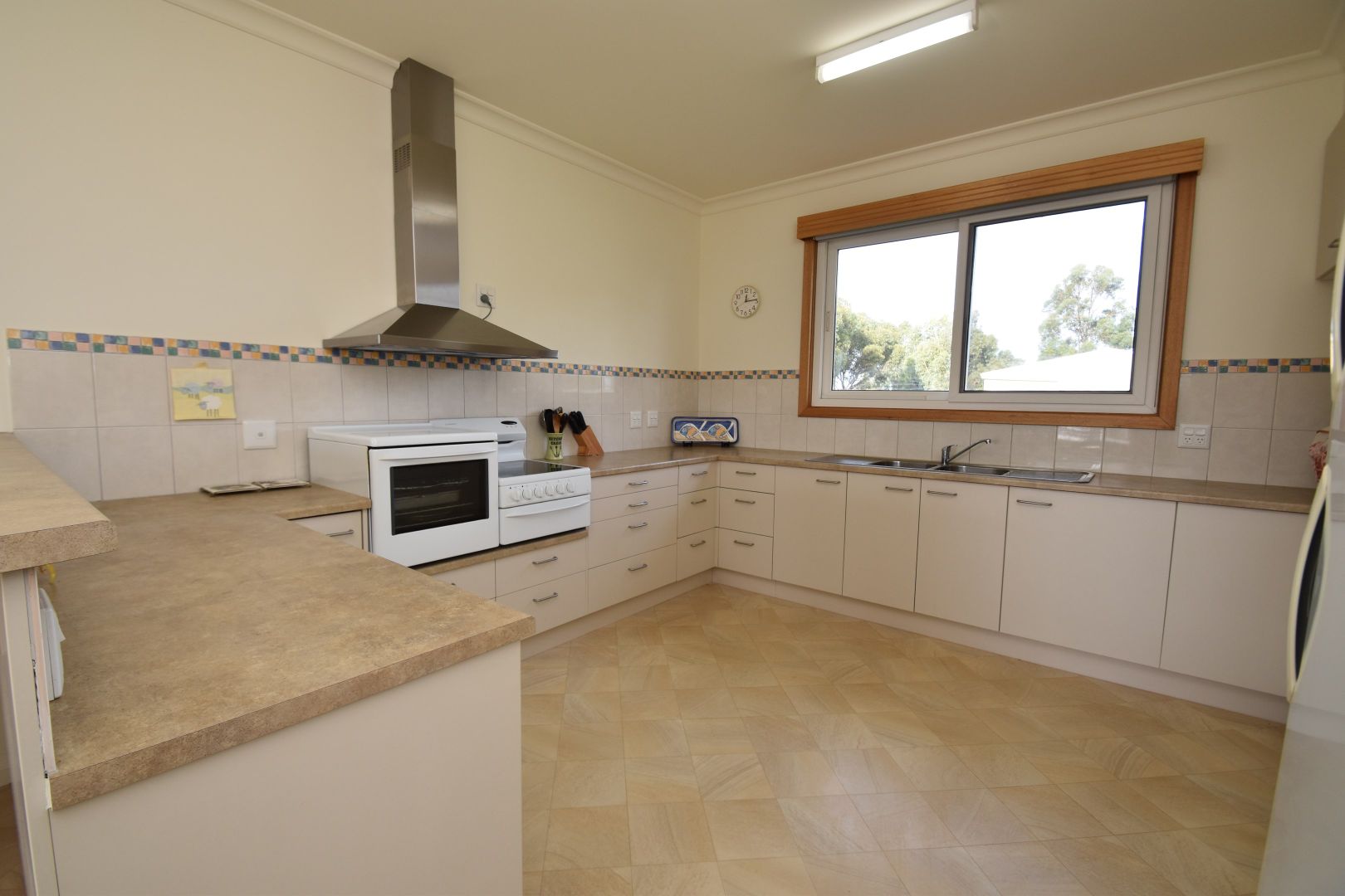 240 Bullock Track, Kingscote SA 5223, Image 2