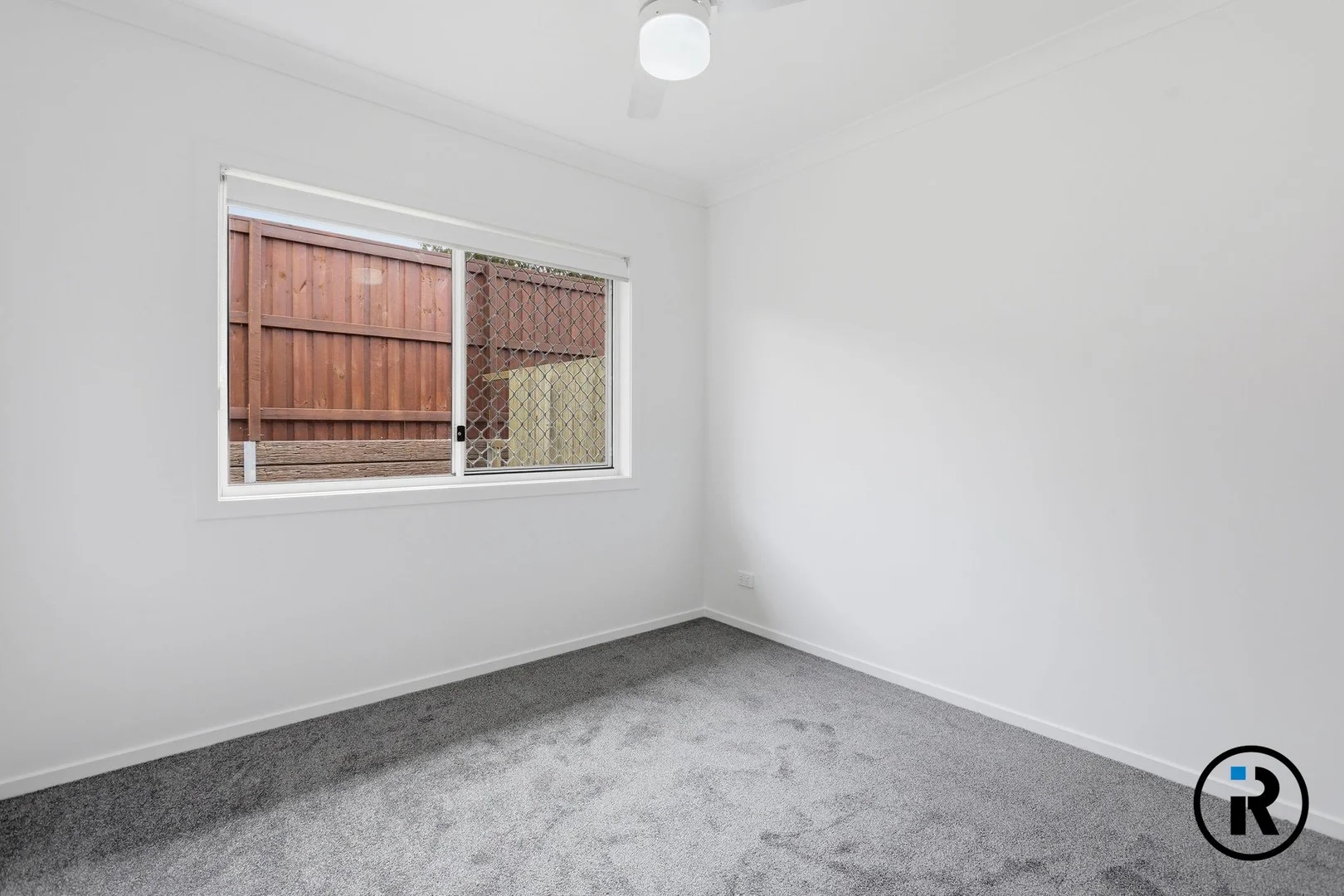 Additional image 12 of 1/11 Grace Close, White Rock QLD 4306