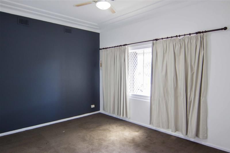 61 Johnson Street, Mascot NSW 2020, Image 2