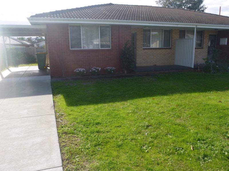 2 bedrooms House in 23 Hutchison Street RIVERVALE WA, 6103