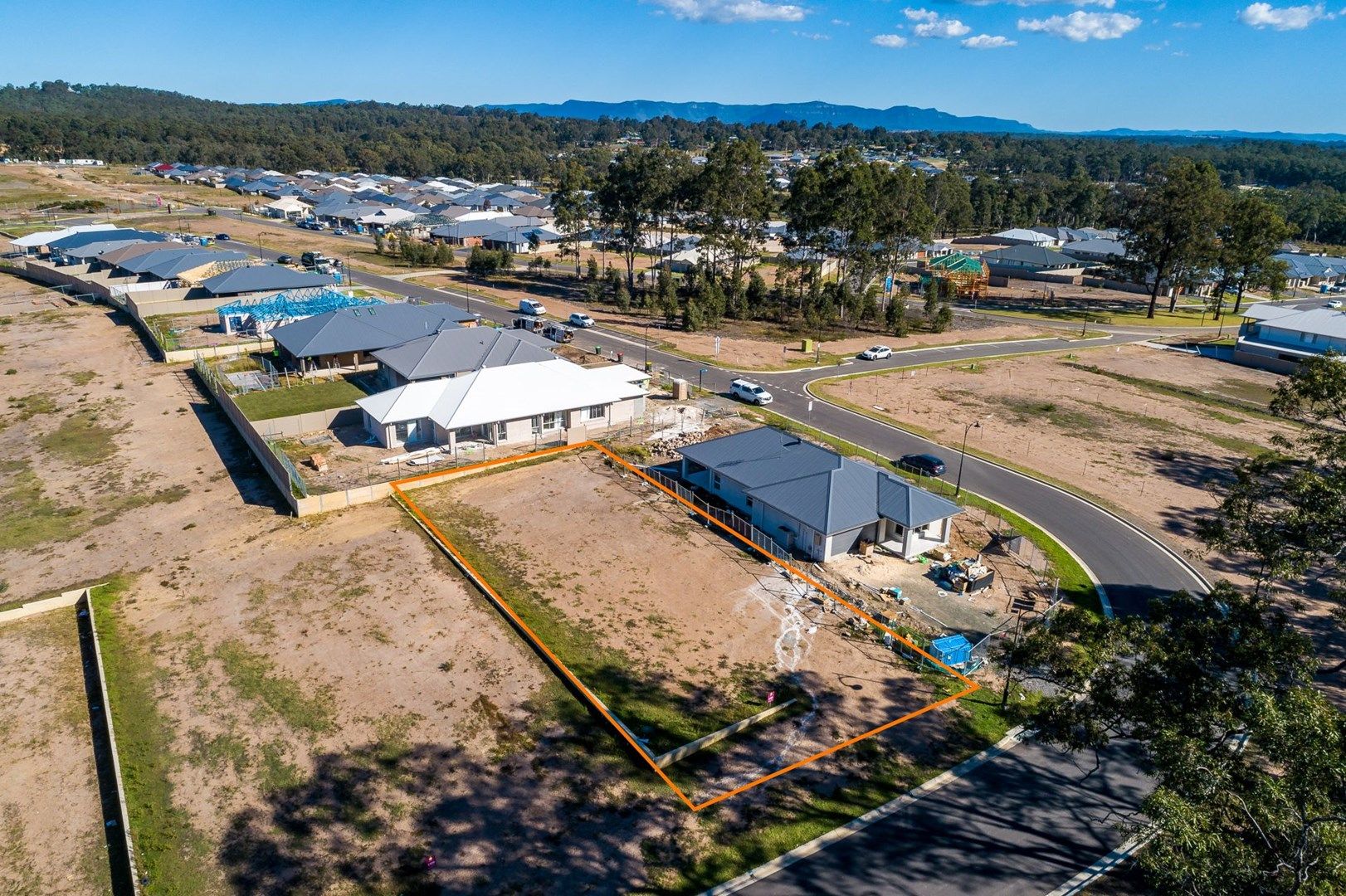 75 Tooze Circuit, North Rothbury NSW 2335, Image 1