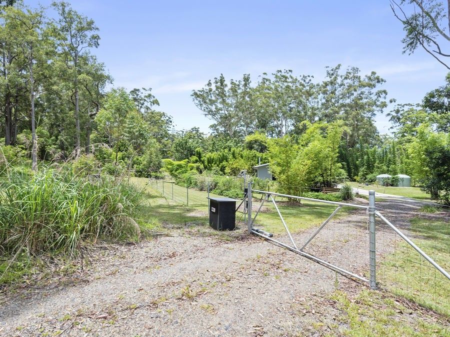 27A Skinner Close, Emerald Beach NSW 2456, Image 1