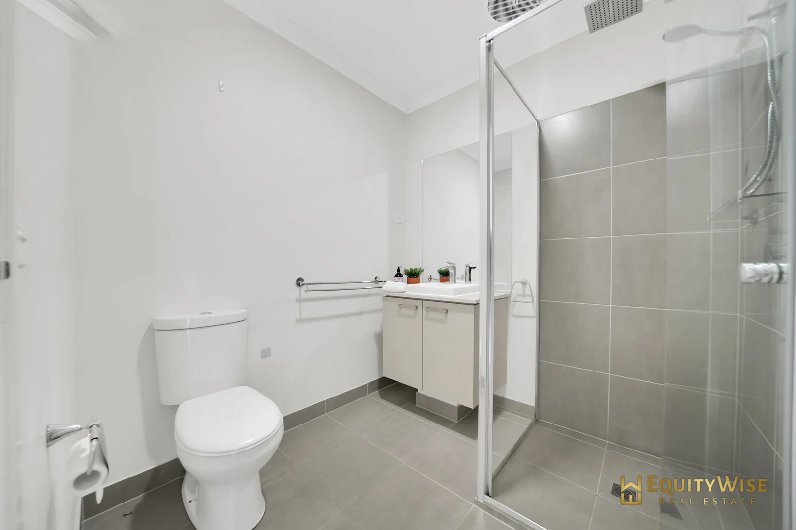 Additional image 13 of 2 Yass Court, Manor Lakes VIC 3024