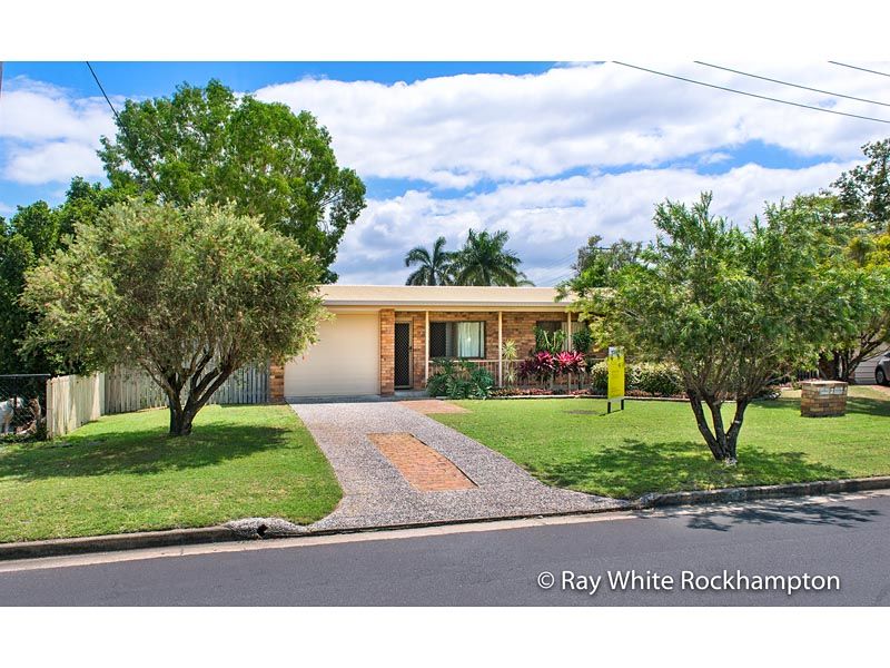 1/2 Chalmers Street, Norman Gardens QLD 4701, Image 1
