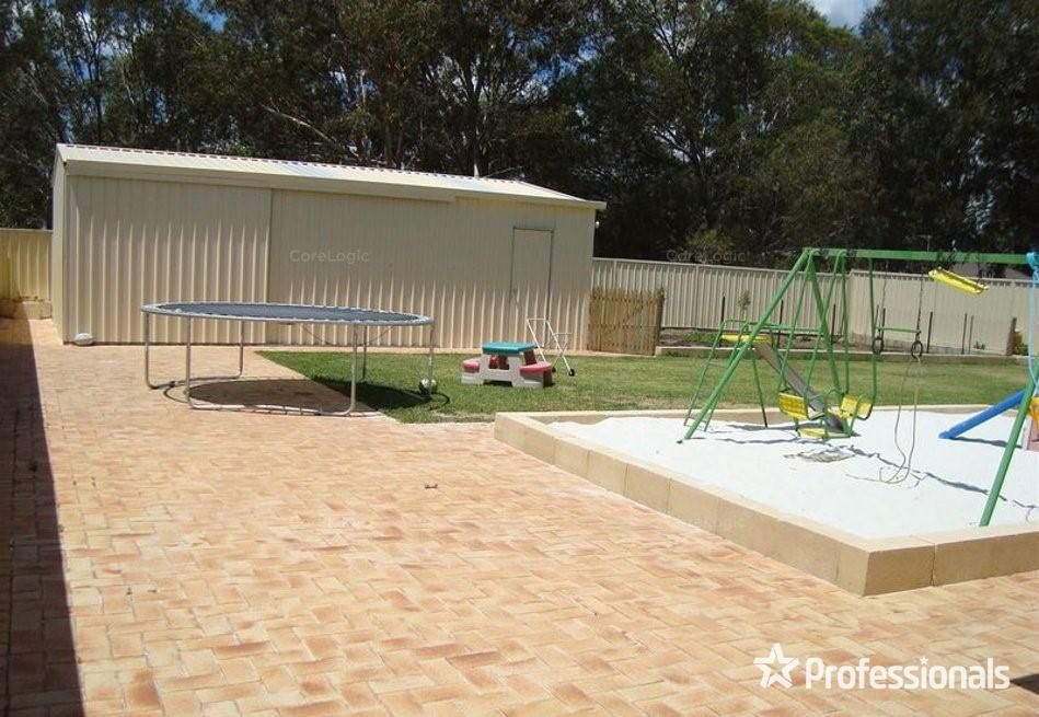 4 bedrooms House in 48 Stafford Road KENWICK WA, 6107