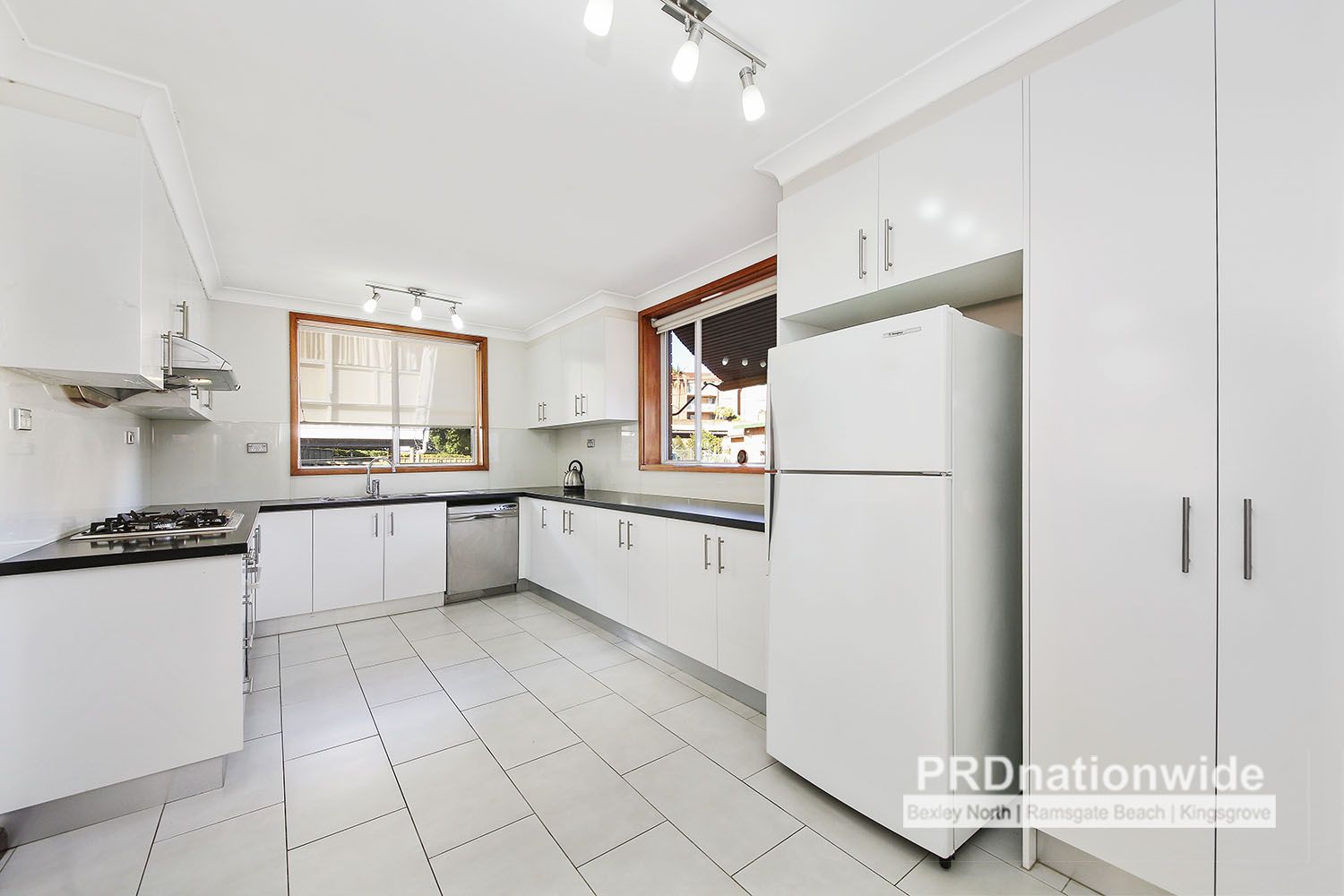 1 Irwin Crescent, Bexley North NSW 2207, Image 2