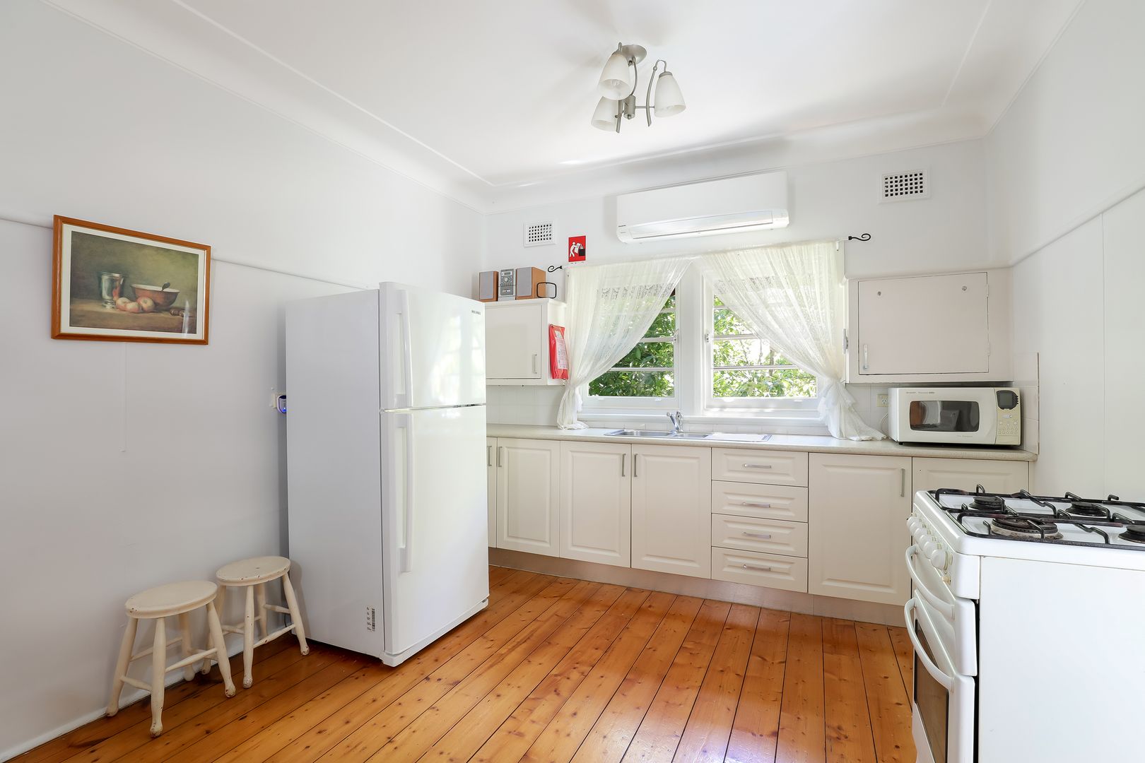 346 Katoomba Street, Katoomba NSW 2780, Image 2