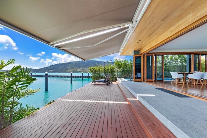 Picture of 10 The Cove, AIRLIE BEACH QLD 4802