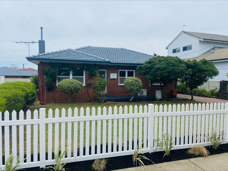 38 Constitution Street, South Bunbury WA 6230 House For Rent 550