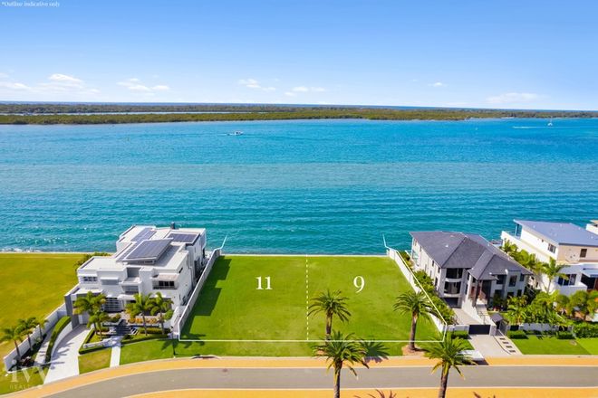 Picture of 9 Parklane Terrace, SOVEREIGN ISLANDS QLD 4216