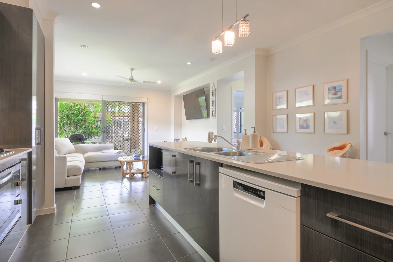 Additional image 3 of 8 Kurwongbah Street, Boyne Island QLD 4680