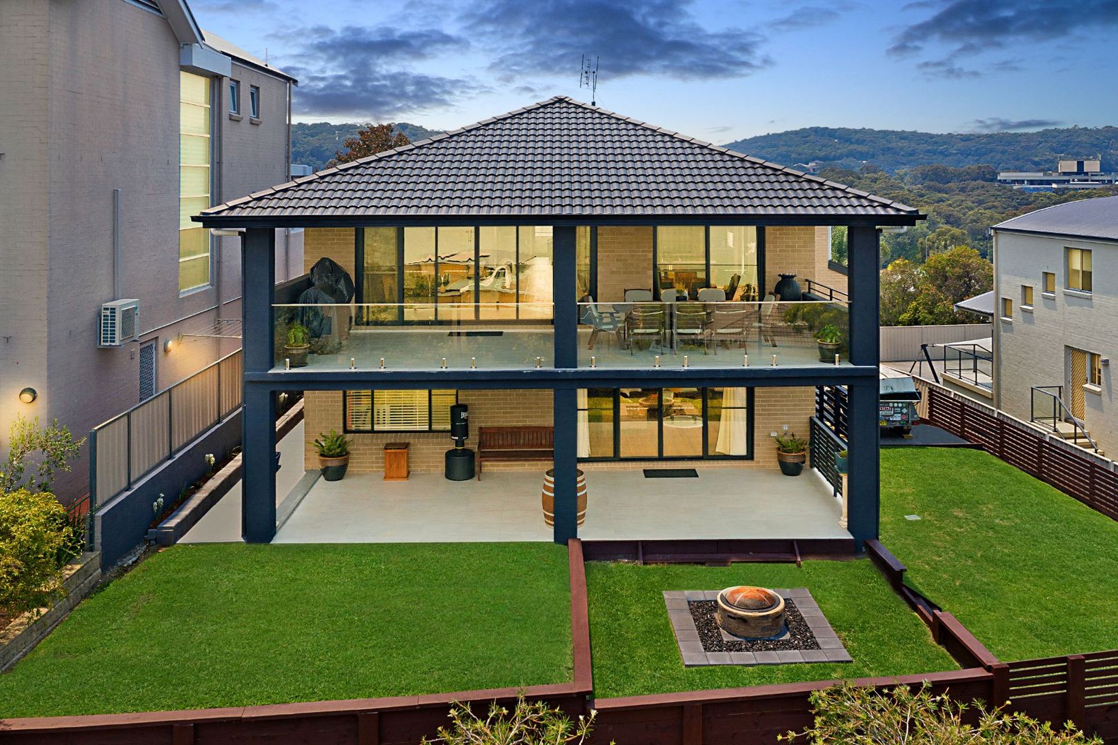 11 Meridian Close Belmont NSW 2280 Domain