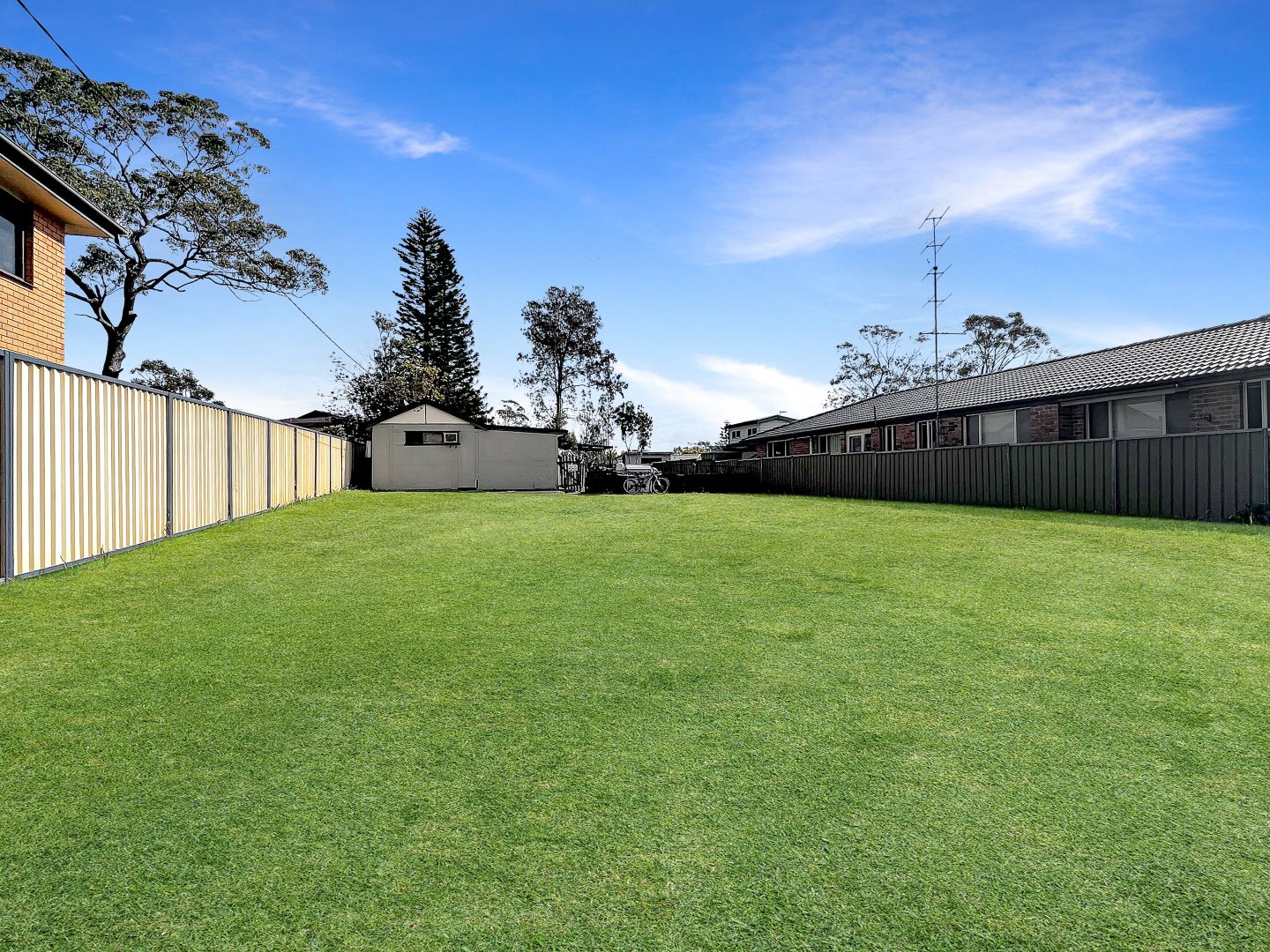 23 Summerland Road, Summerland Point NSW 2259, Image 2