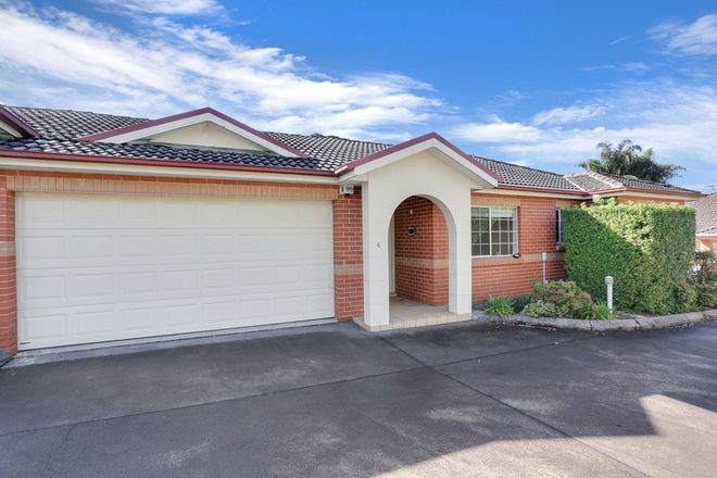 Picture of 4 /2 Hammers Road, NORTHMEAD NSW 2152