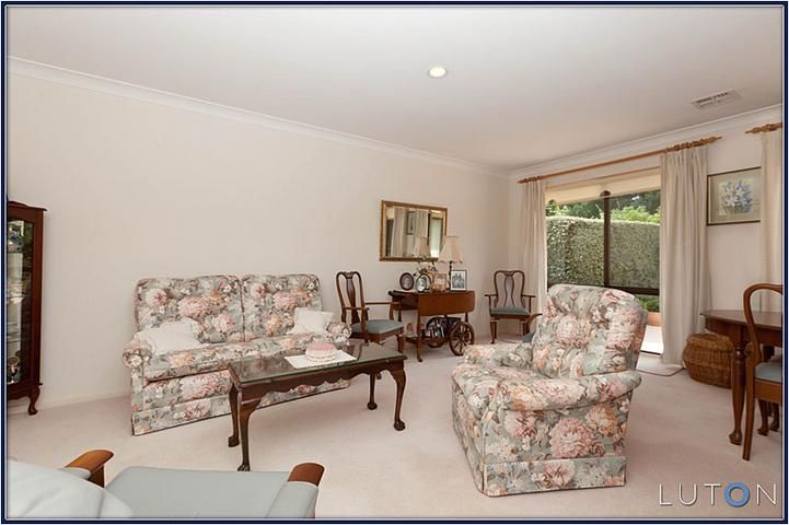 8 Bickley Close, STIRLING ACT 2611, Image 1