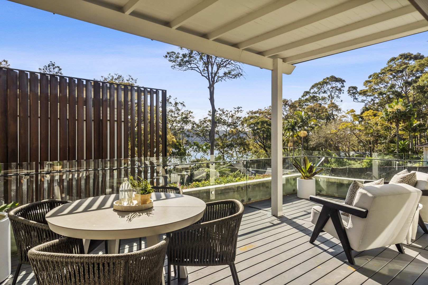 4/1 Riverview Road, Avalon Beach NSW 2107, Image 2