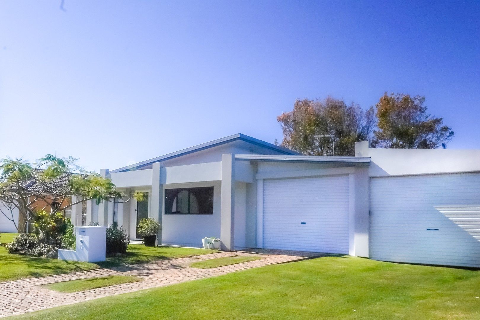 3 bedrooms House in 12 Willow Way YAMBA NSW, 2464