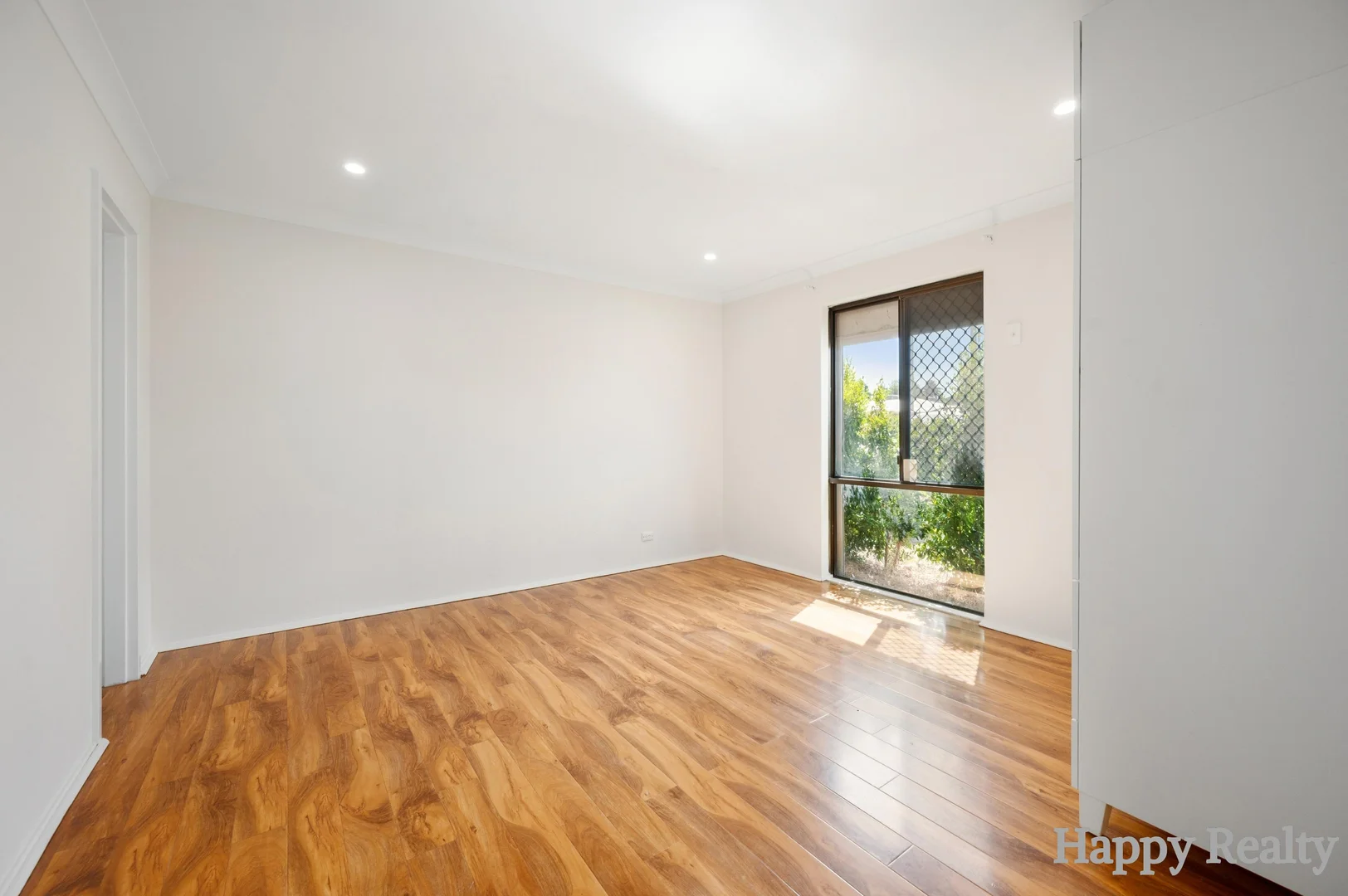Additional image 3 of 51 Storey Road, Thornlie WA 6108