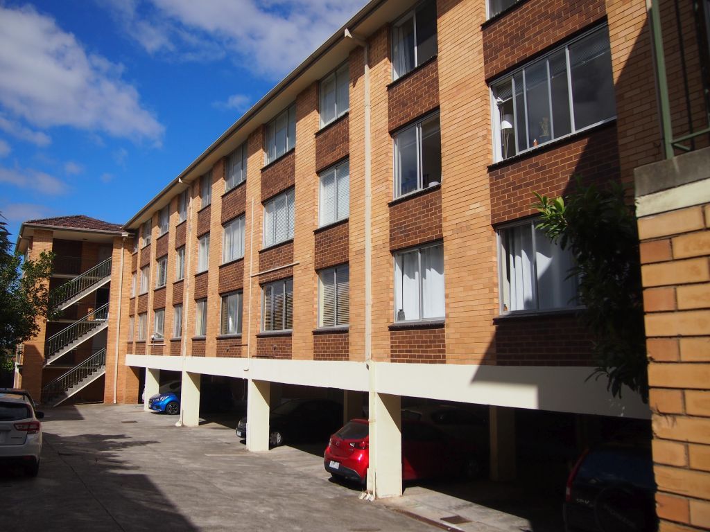 1 bedrooms Apartment / Unit / Flat in 24/77 Alma Road ST KILDA VIC, 3182