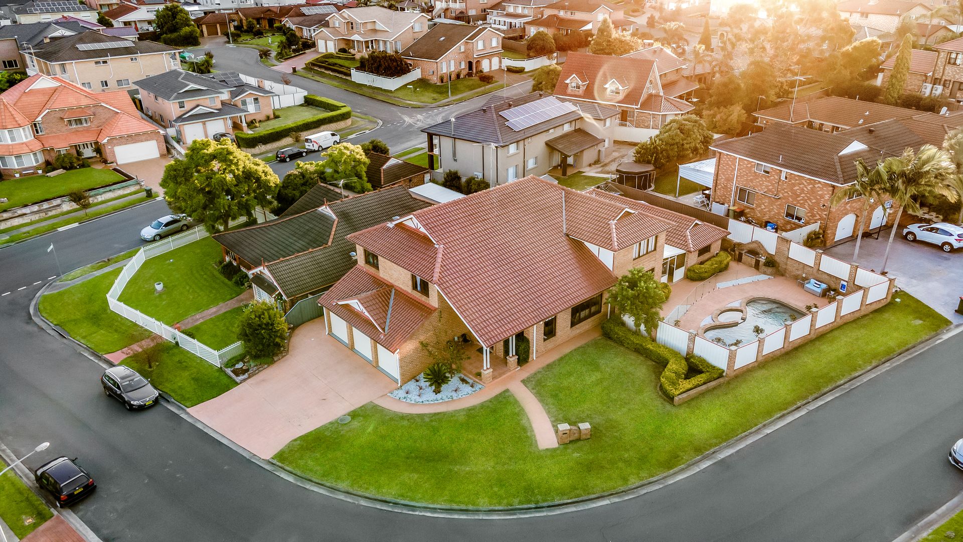 2 Kirkton Place, Edensor Park NSW 2176 Domain