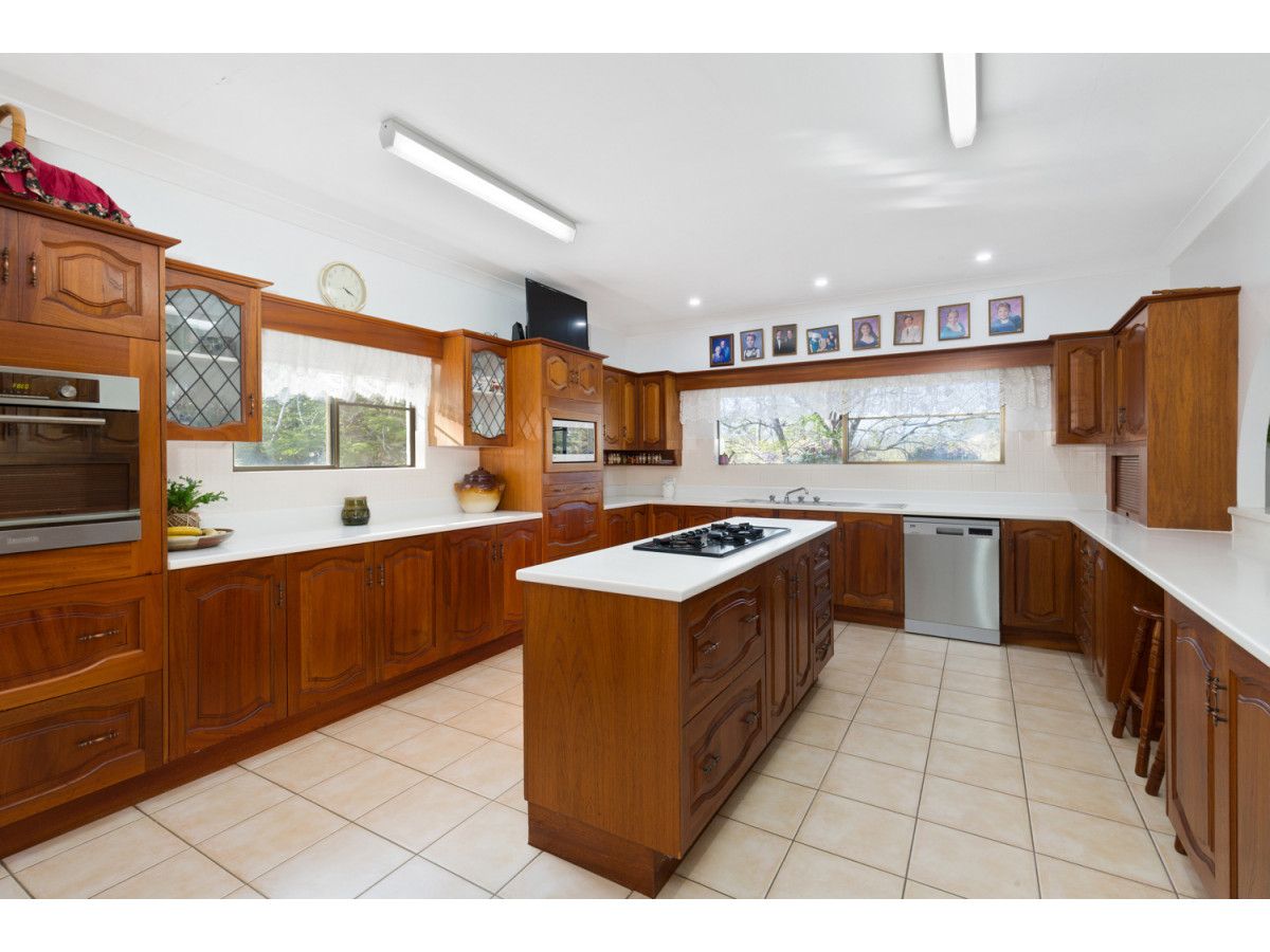 32 Black Gin Creek Road, Alton Downs QLD 4702, Image 1