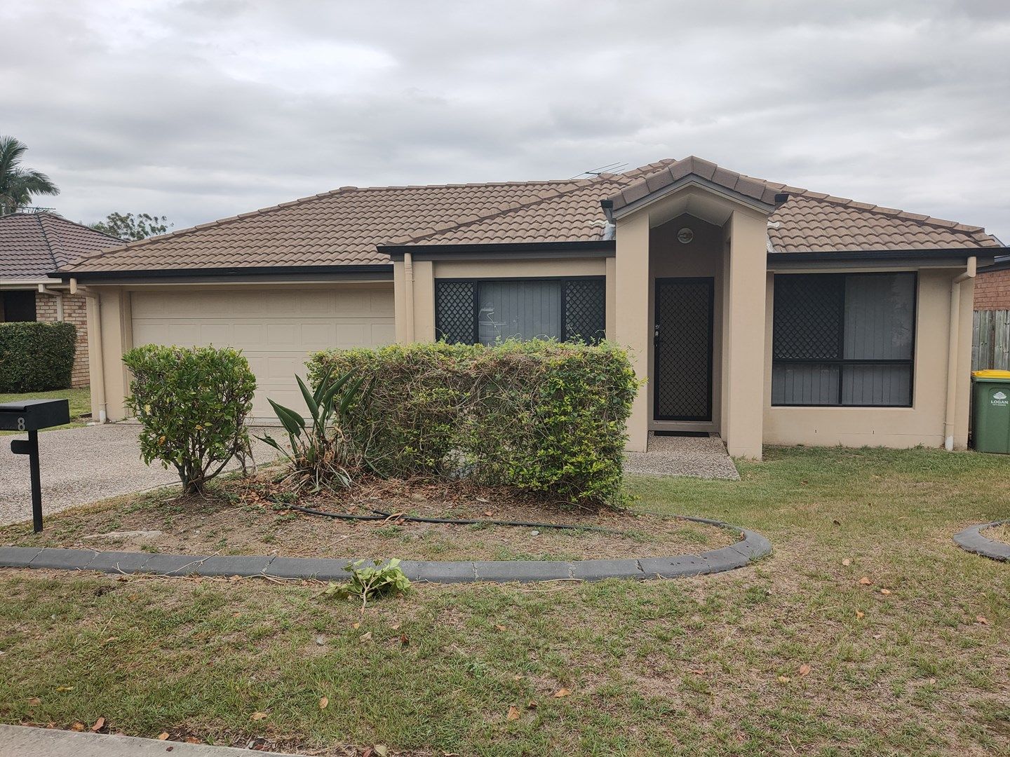 4 bedrooms House in 8 Wisdom Way CRESTMEAD QLD, 4132