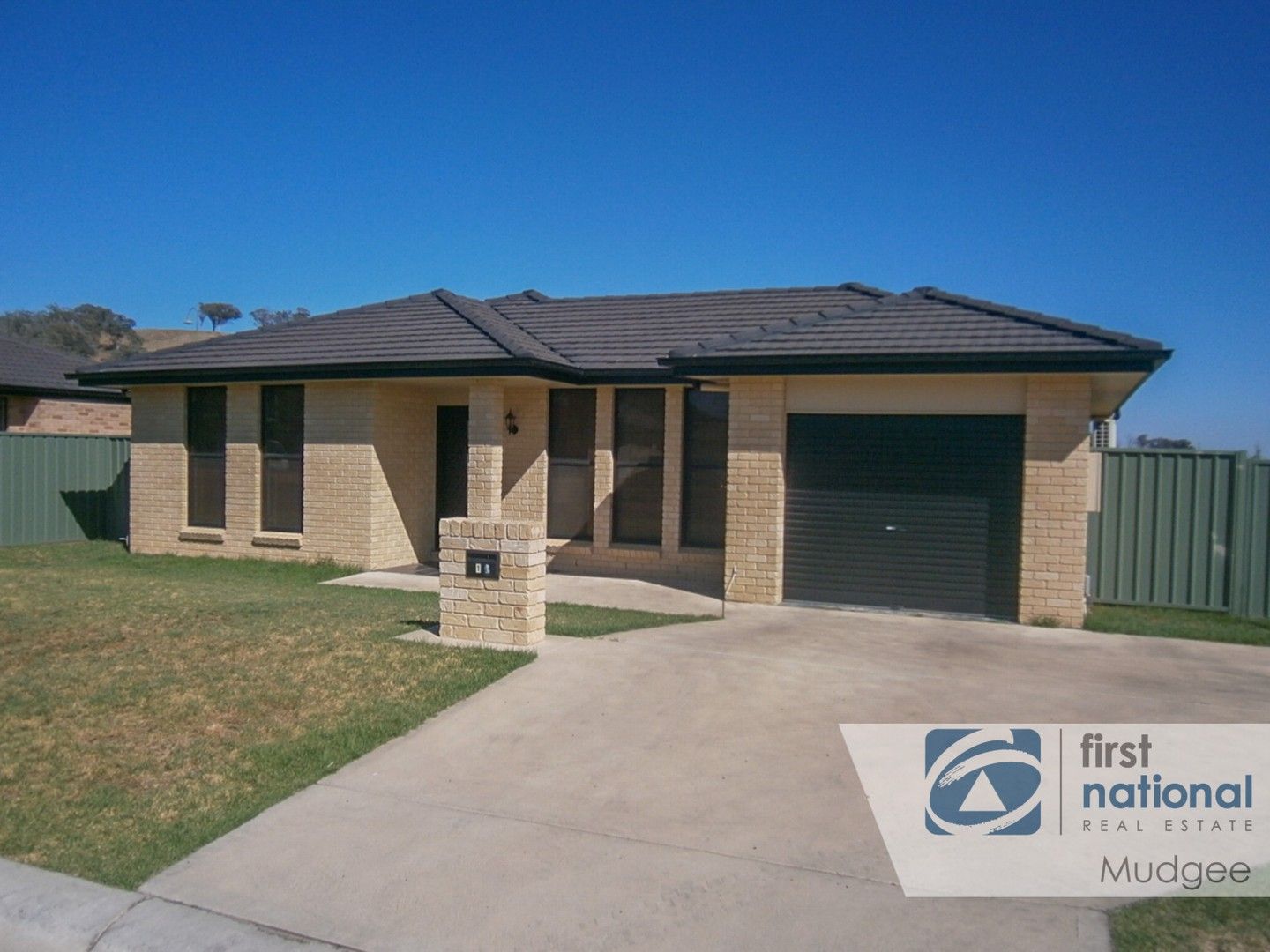 4 bedrooms House in 1 Tennant Close MUDGEE NSW, 2850