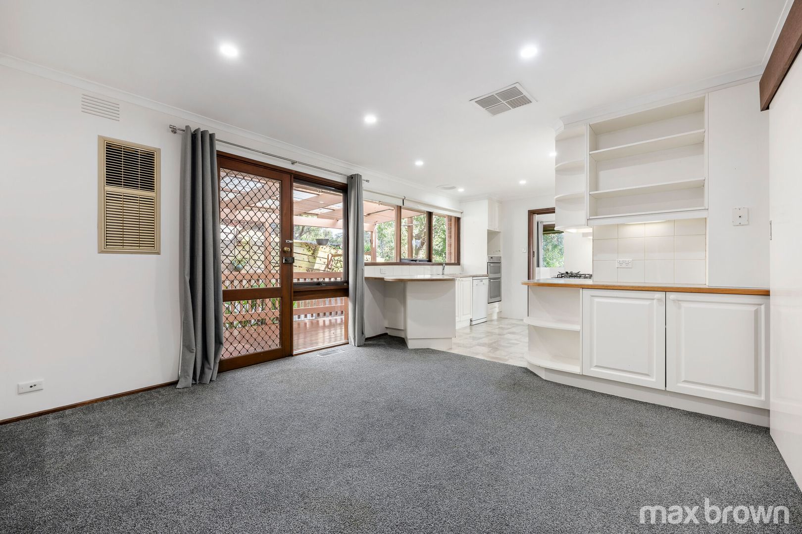 244 Sheffield Road, Montrose VIC 3765, Image 2