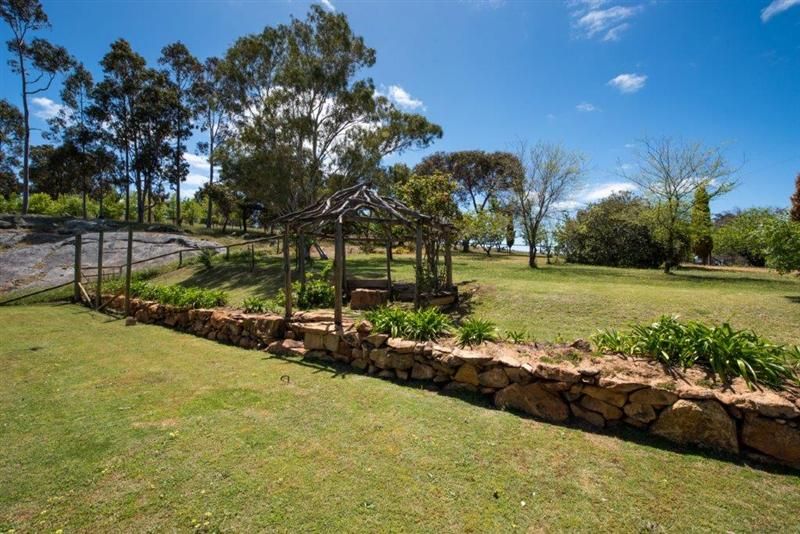 132 Page Road, Quindanning WA 6391