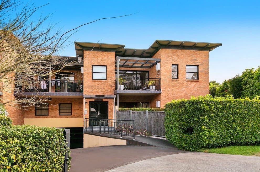 2 bedrooms Apartment / Unit / Flat in 12/6 Funda Place BROOKVALE NSW, 2100