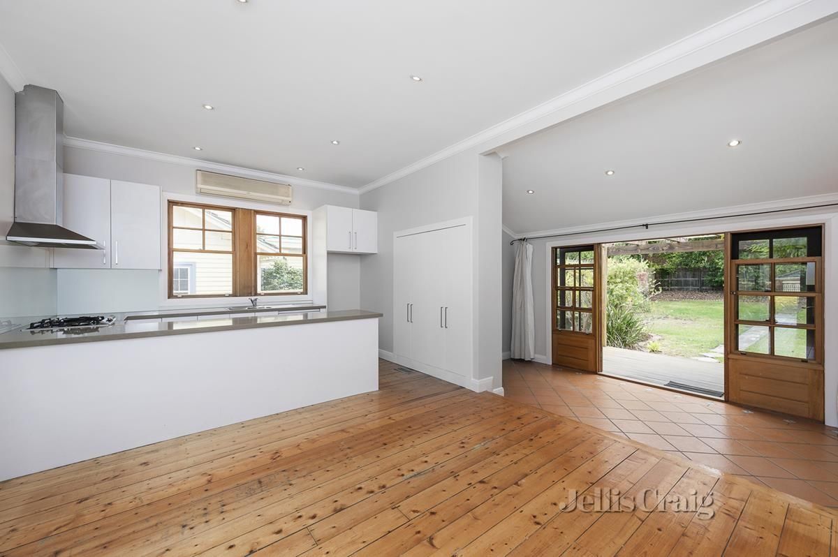 15 Grandview Avenue, Glen Iris VIC 3146, Image 1