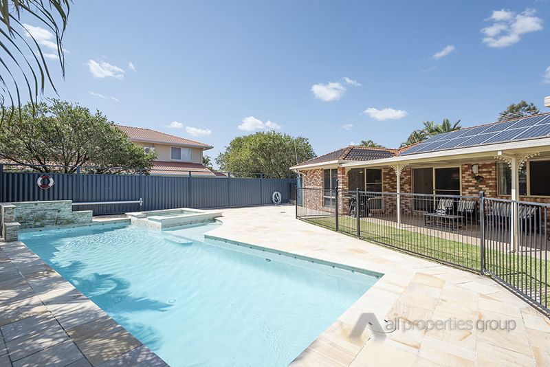 23 Fernhill Place, Parkinson QLD 4115, Image 1