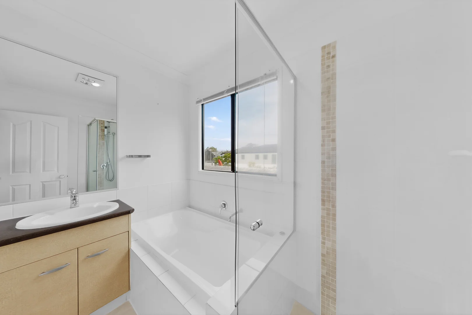 Additional image 14 of 2/143 Sunshine Parade, Miami QLD 4220