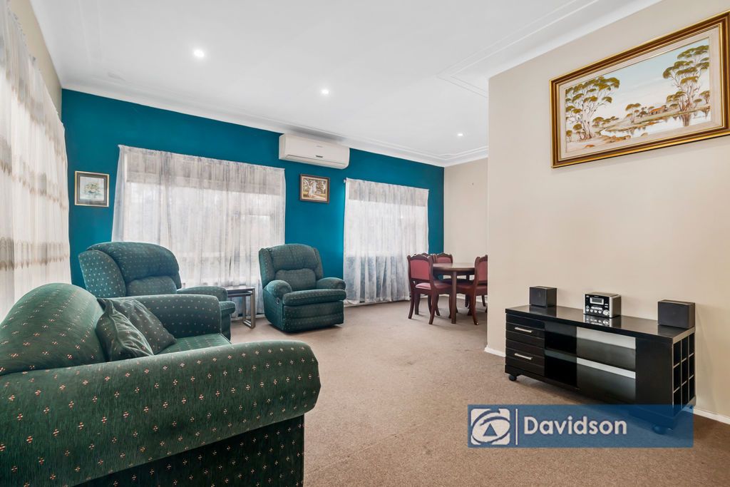 92 St George Crescent, Sandy Point NSW 2172, Image 2