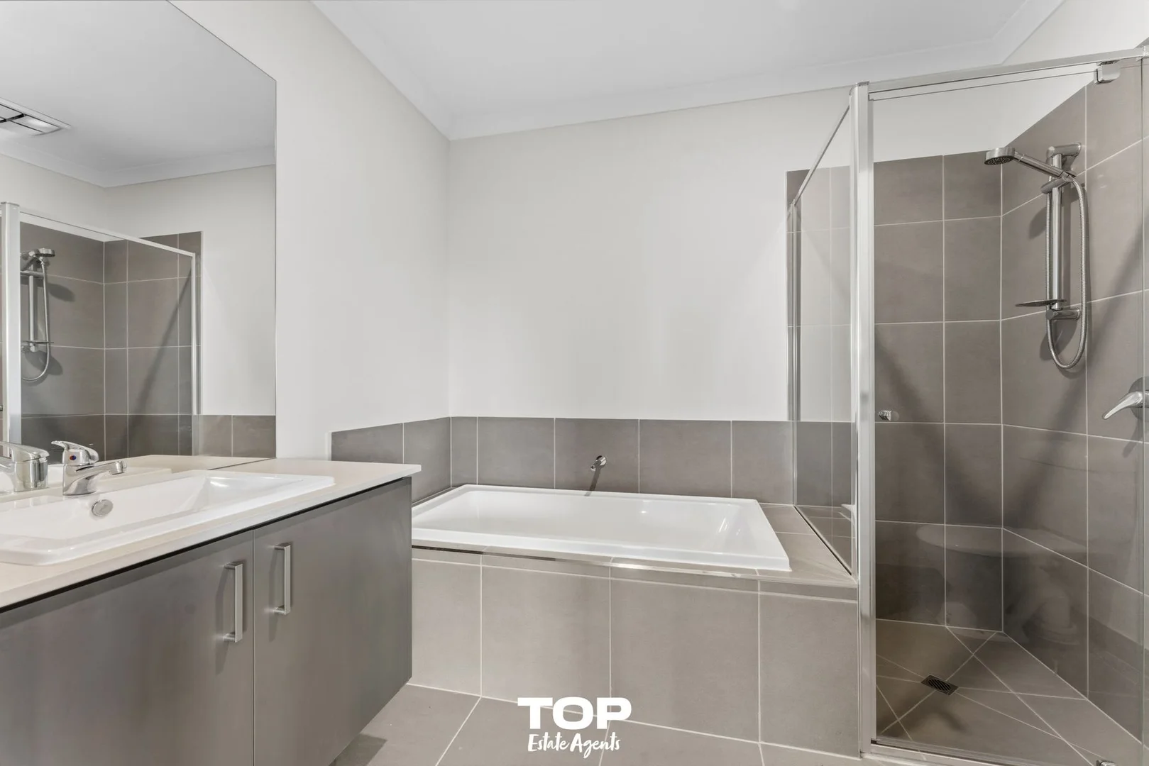 Additional image 10 of 3 Stover Road, Clyde North VIC 3978