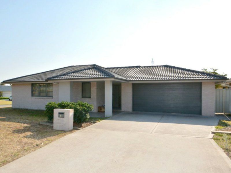 1/159 Gardner Circuit, Singleton Heights NSW 2330, Image 0