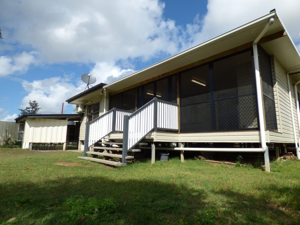 14 McEwan Street, Roma QLD 4455, Image 2