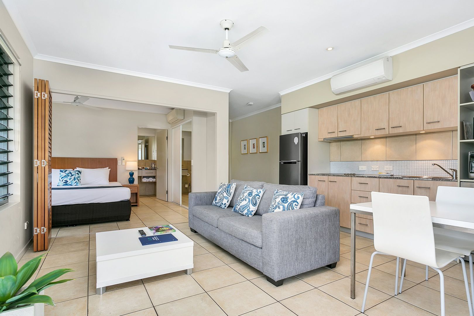 18/63 Vasey Esplanade, Trinity Beach QLD 4879, Image 2