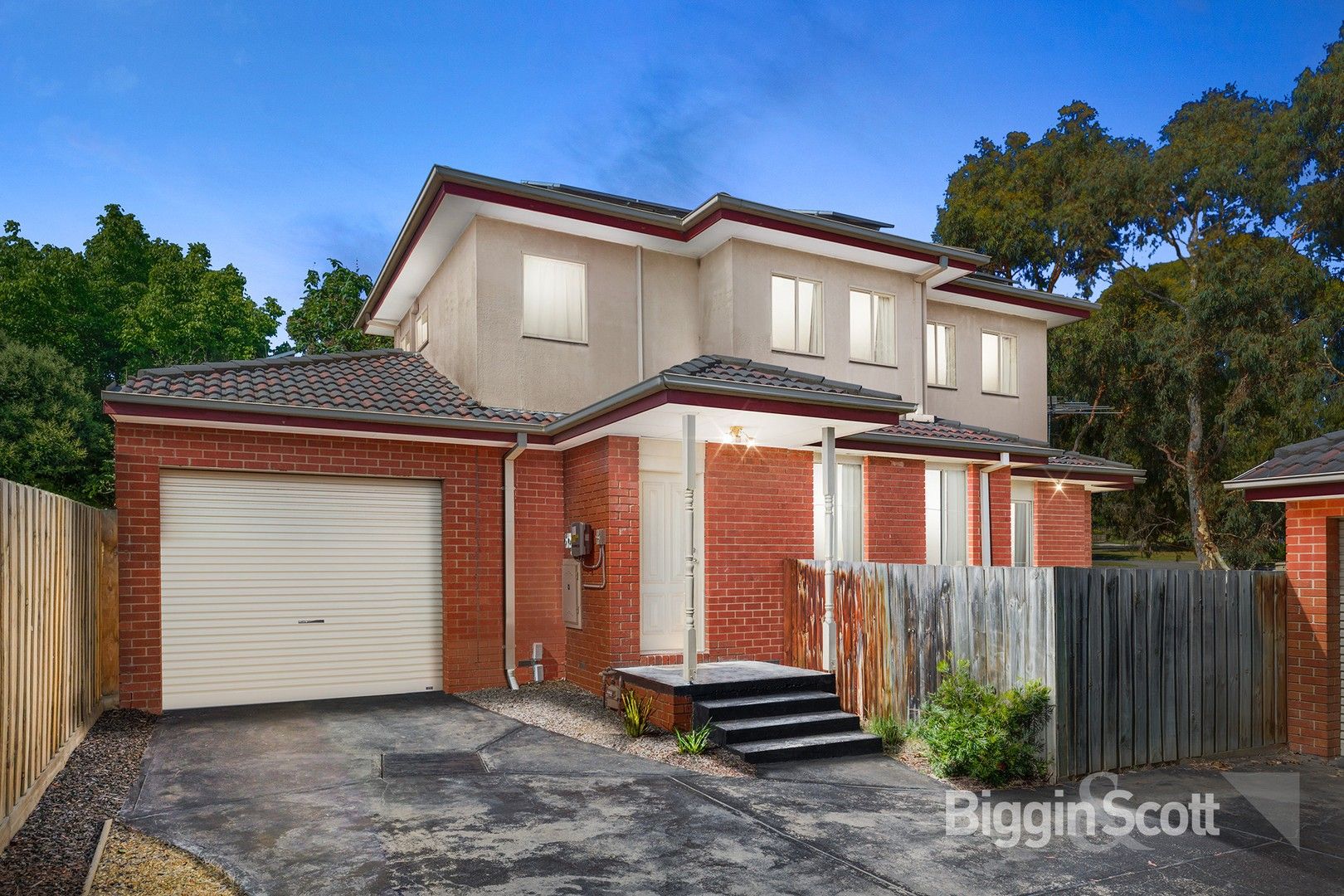 3 bedrooms Townhouse in 2/4 Condah Court ASHWOOD VIC, 3147