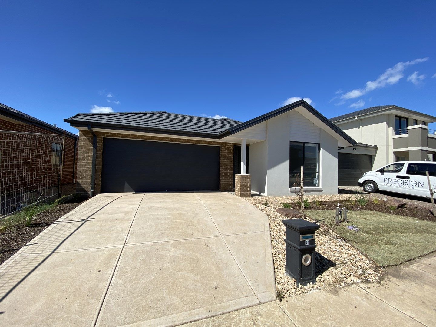 4 bedrooms House in 41 Lay Street TARNEIT VIC, 3029