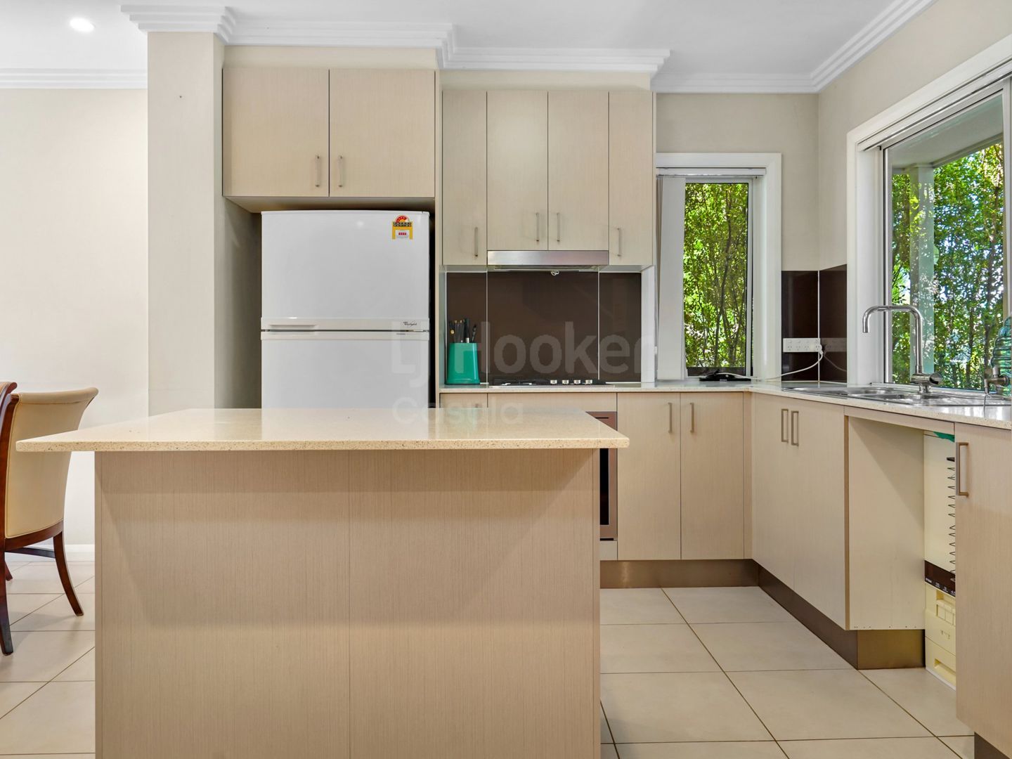 11/6-11 Parkside Crescent, Campbelltown NSW 2560, Image 2