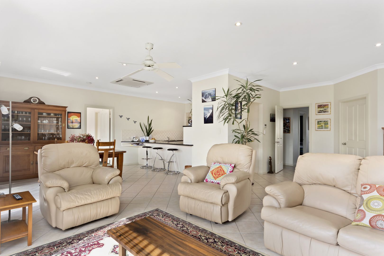 42 Cornhill Road, Victor Harbor SA 5211, Image 2