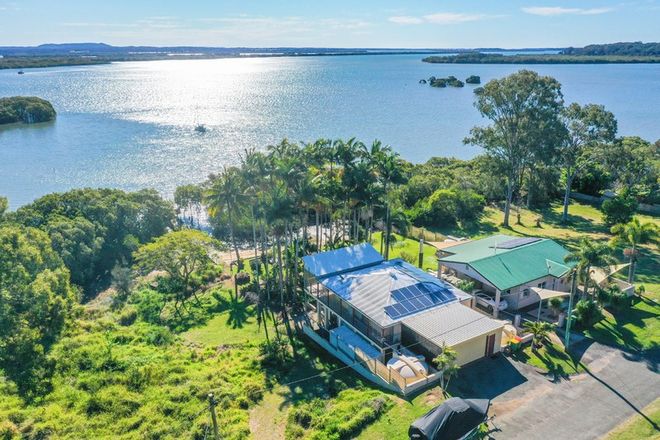 Picture of 138 Palm Beach Rd, RUSSELL ISLAND QLD 4184