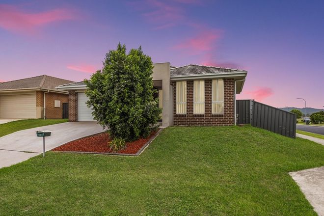 Picture of 2 Hayworth Street, RUTHERFORD NSW 2320