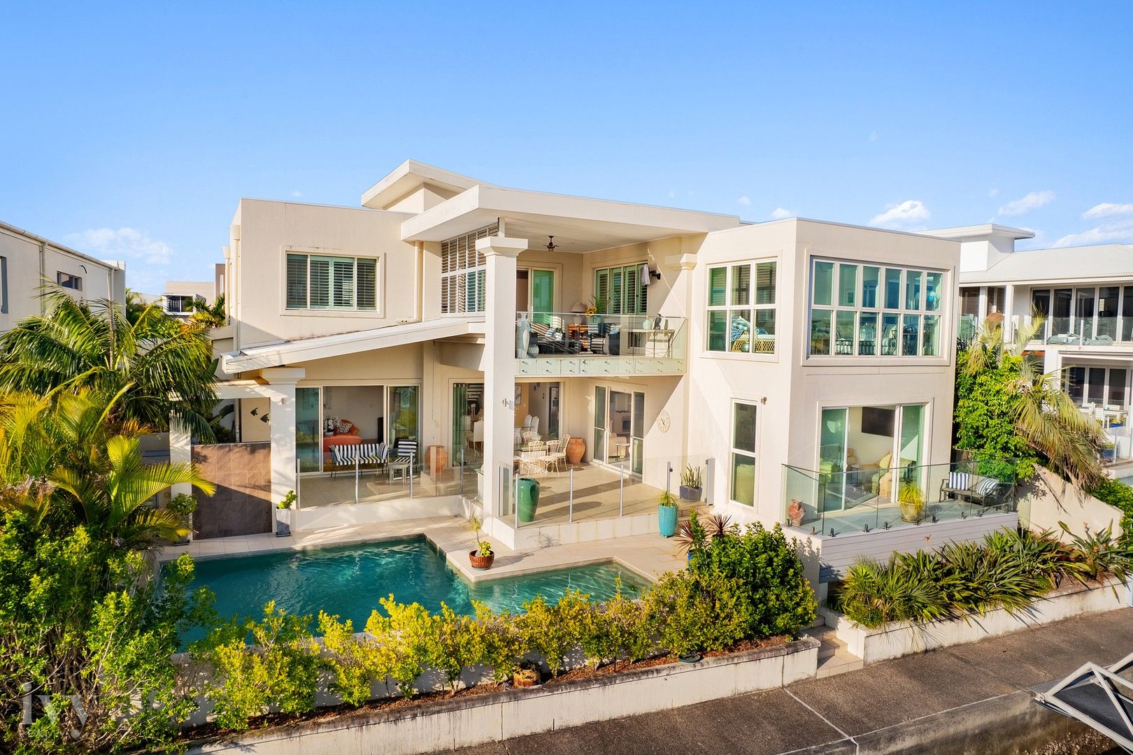 80 Royal Albert Crescent, Sovereign Islands QLD 4216, Image 0