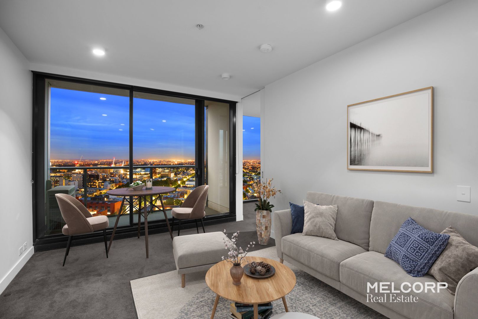 2403/33 Mackenzie Street, Melbourne VIC 3000