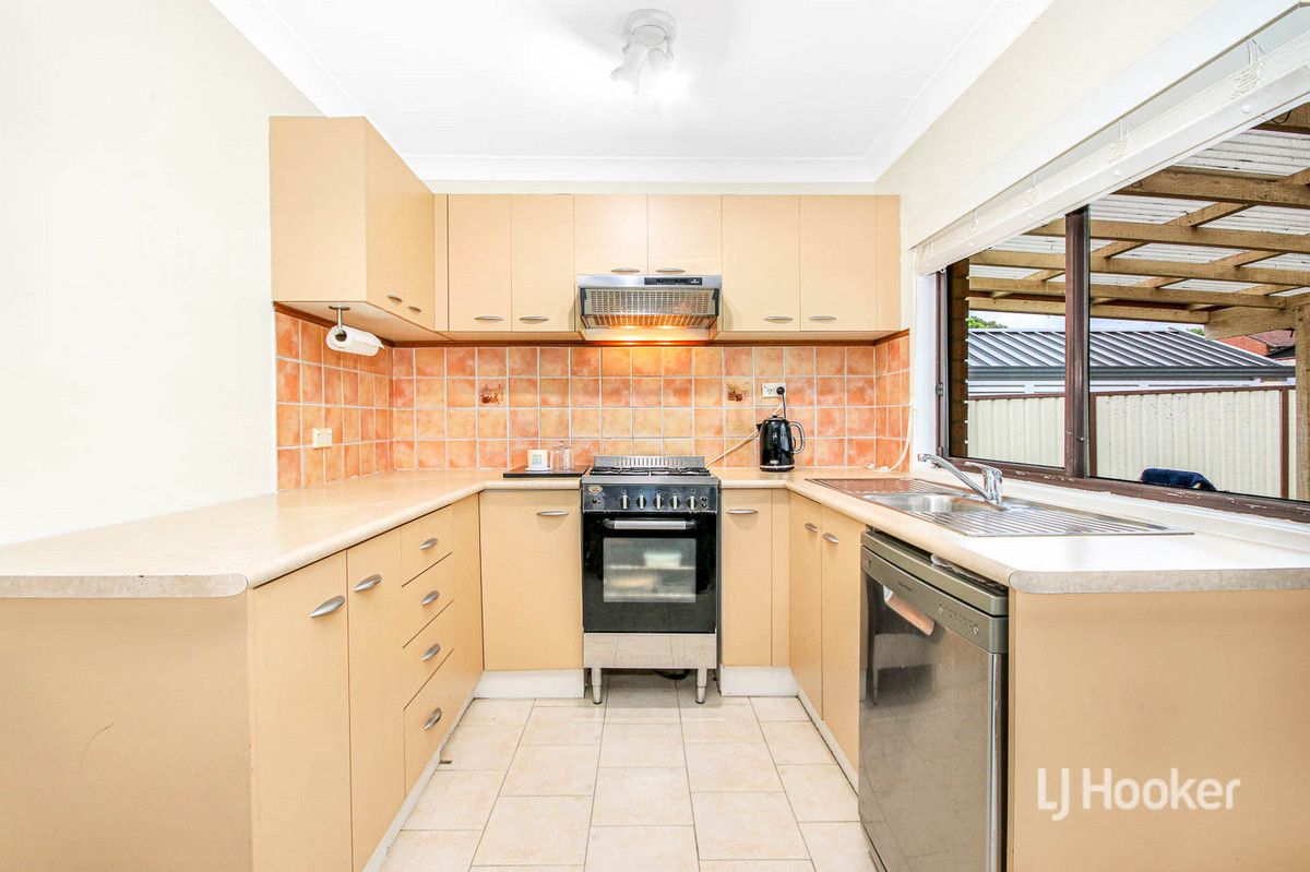 13 Tillford Grove, Rooty Hill NSW 2766, Image 2