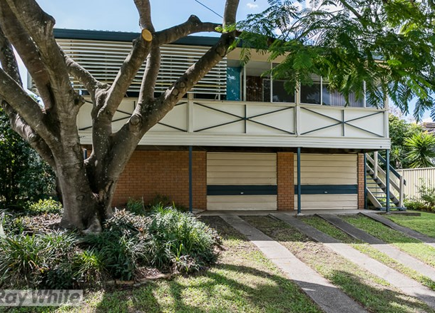 18 Yaringa Street, Manly West QLD 4179